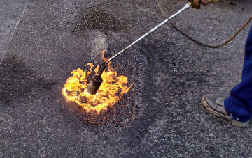 Kings Bromley flat roofing repairs